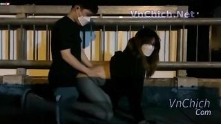 Em Slave kính cận siêu dâm public địt nhau trên cầu vượt qua đường cực ngon (Full Cli