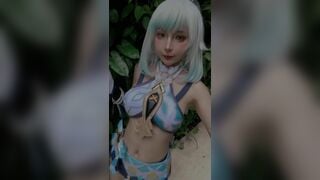 Em gái cosplay Umeko J cosplay Mualani - Genshin Impact