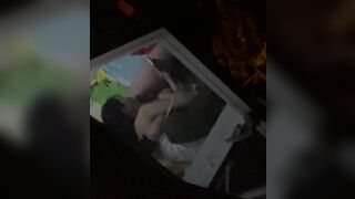 Quay lén cặp sinh viên phòng bên