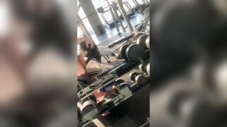 gạ được bé nữ sinh dâm đãng dáng ngon ở phòng gym về phòng để doggy cực đã