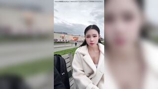 Em gái địt nhau giữa đường như chỗ không người