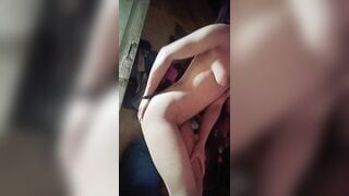 Cộ vợ xinh đẹp gửi video cho người chồng xem 🤭