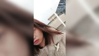 Trốn bố mẹ lên sân thượng lén lút địt nhạu public với bé e họ vú to lồn non tơ
