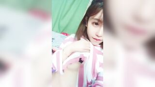 Em iu gửi video cạo lông lồn hẹn tối đi làm nháy