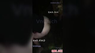 Public some ngoài trời với người lạ . Thằng chồng quay clip đứng cổ vũ diễn tả như bì