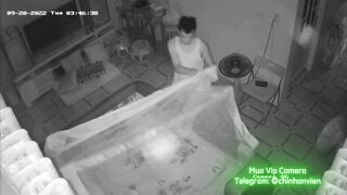 Hack Camera 2 Vợ Chồng Trốn Con Sang Phòng Khác Địt