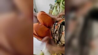 Cô giáo mặc áo dài Vs thầy hiệu trưởng trong nhà nghỉ