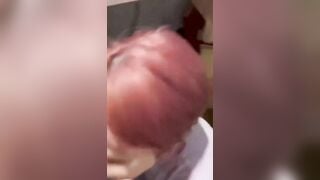 Cho em gái thằng bạn bú mút con cặc dâm đãng kích thích