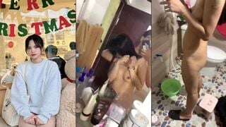TẮM CÙNG CON EM KẾ RỒI ĐỊT CHO NÓ CÁI
