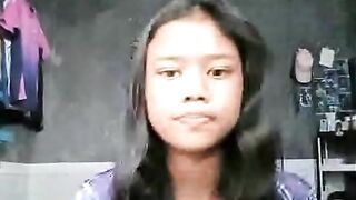 Rau Indonesia show vú trên ometv