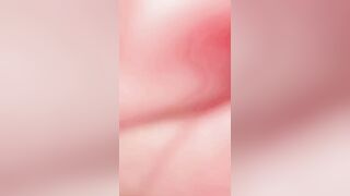 Bé gái k10 như thế này sao ae chịu nổi