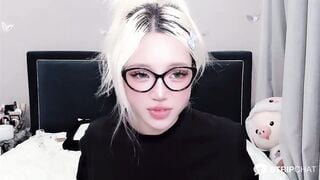 _Gwendolyn_ 2