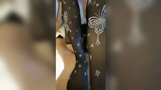 Địt mạnh vào cái lồn lắm lông dâm đãng kích thích siêu dâm