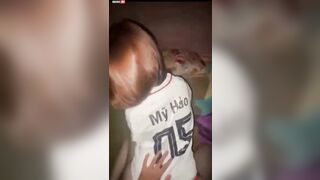 Lần đầu dạy em Teen HS Bú Cu, Vừa bú vừa Xem Tiktok Djt Nhau ko BCS Xuất Tinh đầy lồn
