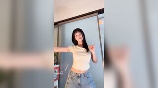 Dance nude 82