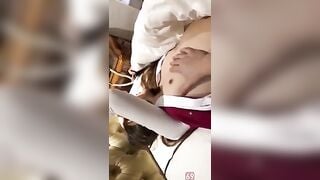 Lột đồ khám phá em nữ sinh say rượu 2