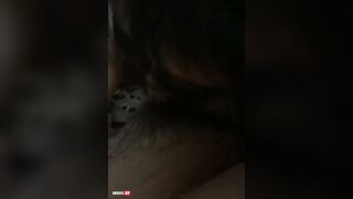 Dập Em Sinh Viên Đeo Kính Xuất Tinh Nhầy Nhụa