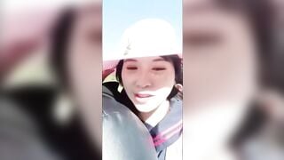 Đg đi xe ngoài đường mà nứng quá nên phải tấp vô cởi đồ đụ nhau giải tỏa cơn nứng