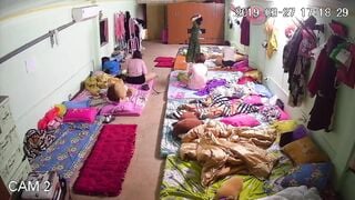 em KTV thay đồ part 1