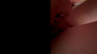 EM NGƯỜI YÊU DÂM CƯỠI NGỰA RÊN RIE SƯỚNG CẢ BUỔI