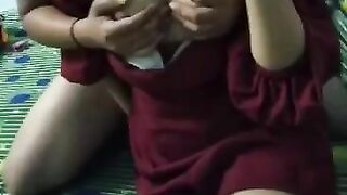 Rủ em học sinh vô nhà nghỉ hành sự sướng vô cùng