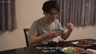 Xem phim Mẹ Bạn Thân Đã Vô Tình Nhìn Thấy Cặc Của Tôi