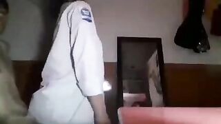 hai em học sinh tự quay lúc chịch nhau