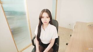 Địt nhanh em thư ký tại phòng họp
