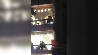đôi sinh viên nứng quá chịch nhau trên quán trà sữa