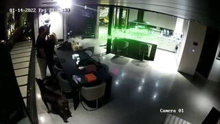 Hack Camera Bị Covit Nhưng Nứng Lồn Thì Vẫn Đề Nhau Ra Địt