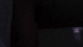 Lén lút cùng chị dâu tranh thủ địt khi anh trai vắng nhà