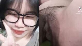 Thuỳ Trang 2ka9 Lồn Non Nuốt Trọn Trái Dưa Leo