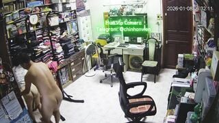 Hack Camera Nứng Quá Địt Vợ Tại Phòng Làm Việc