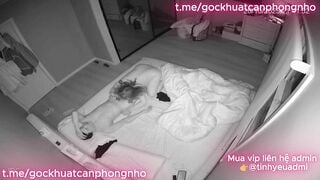 VK nứng lồn thủ dâm cuối cùng cũng chờ được ck về nhà P2