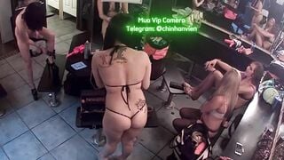 Hack Camera Phòng Thay Đồ Vũ Công Thoát Y