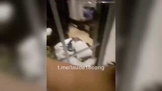 Đã chịch bên cửa sổ em còn la to thì hàng xóm sao ngủ được