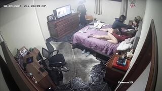 Lên thêm video hackcam về cặp chú cháu này