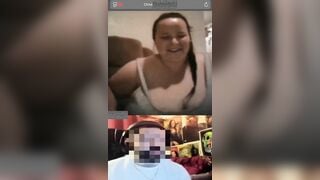 Gái béo vú cực khủng trên web Omegle