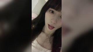 mặt xinh vú tròn giúp ae đánh lọ dễ ra