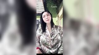 Vắt vú bự lòi cả núm vú em gái stream dâm đãng phê vcl
