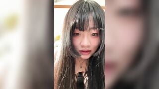 Tao dụ em anh của thằng bạn 2k6 tự quay clip móc lồn bú đồ chơi cực nứng