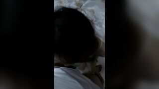 Em sinh viên điệu nghệ trong từng đường mút
