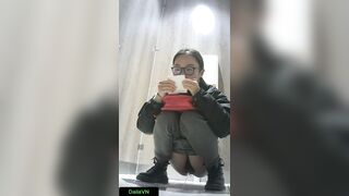 Chinese mall toilet 2
