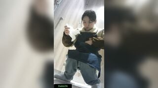 Chinese mall toilet 5