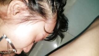 BDSM nặng đô, banh miệngrồi địt liên tục vào miệng em