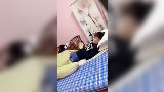Việc người nào người đó làm thôi