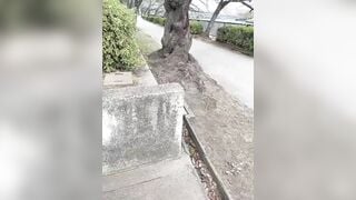 Em Bạch Huệ 2k3 lén ra công viên vạch lồn sướng một mình cho anh xem phê cặc