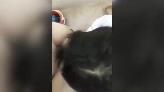 bé nữ sinh nứng lòn bú cu cho thằng bạn trong nhà vệ sinh