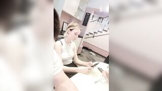 Thác loạn chịch nhau tập thể cùng mấy em gái TÂY lồn không lông siêu ngon Phần 2