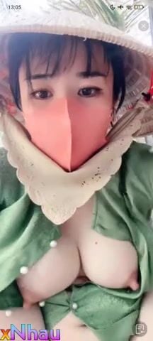 Gái miền tây show lồn